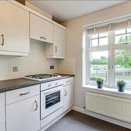 The Wickets - 2 Bedroom Apartment Overlooking Cricket Club Marton-in-Cleveland Exterior foto